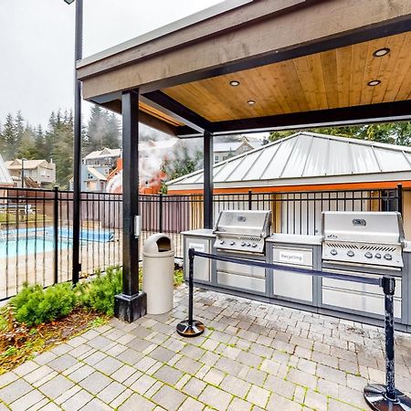 Lake Placid Coach House 16 Уистлер Экстерьер фото